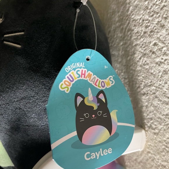 NWT Squishmallows Caylee 7.5 โ black and rainbow caticorn ๐w/rainbow unicorn - Picture 2 of 3